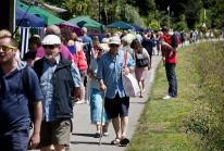 Crowds enjoy the fine weather for Hayle Celebration Day Crowds enjoy the fine weather for Hayle Celebration Day